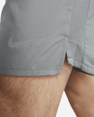 Nike Dri-FIT Challenger