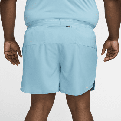 Nike Stride Dri-FIT hardloopshorts met binnenbroek voor heren (13 cm)