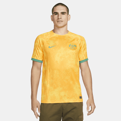Brazil 2022/23 Stadium Home Men's Nike Dri-FIT Football Shorts. Nike BE