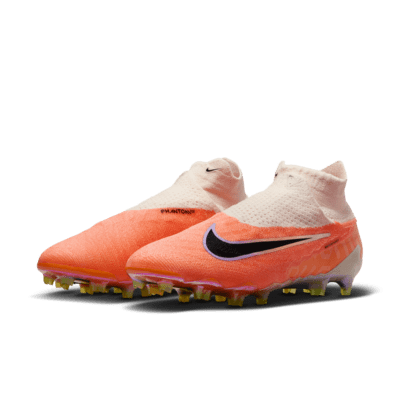 Calzado de fútbol de perfil alto para terreno firme Nike Phantom GX Elite