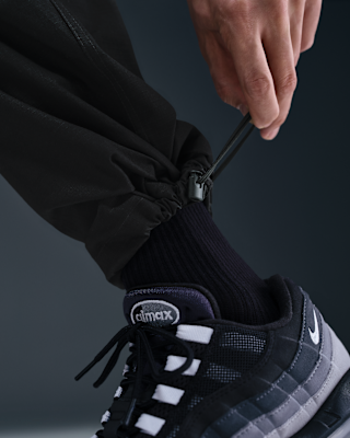 Nike Sportswear Club