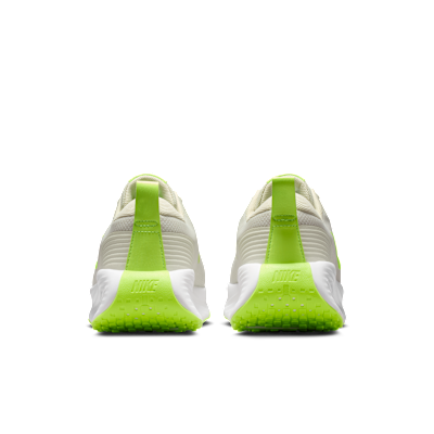 ナイキ プロミナ メンズ ウォーキングシューズ