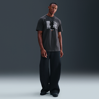 Nike Sportswear Men's-T-Shirt