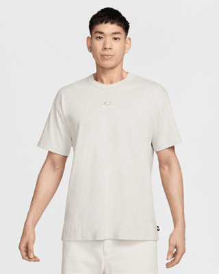 Nike Sportswear Premium Essentials