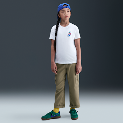 Playera para niños talla grande Nike Sportswear