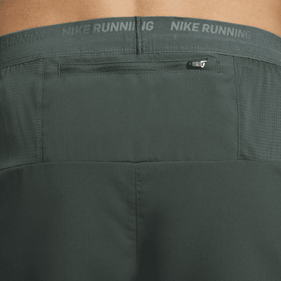 Nike Stride Pantalón corto de running Dri-FIT de 18 cm con malla interior - Hombre