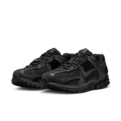 Nike Zoom Vomero 5 SE Men's Shoes With Reflective Design Accents