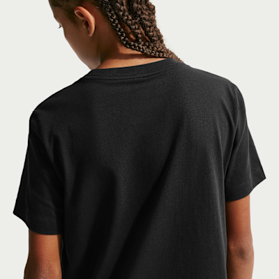 Playera para niños talla grande Nike Sportswear