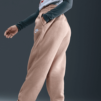 Pants holgados para niños talla grande Nike Sportswear Club Fleece