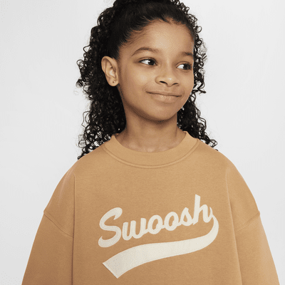 Nike Sportswear Club Fleece Big Kids' (Girls') Oversized Crew-Neck Sweatshirt