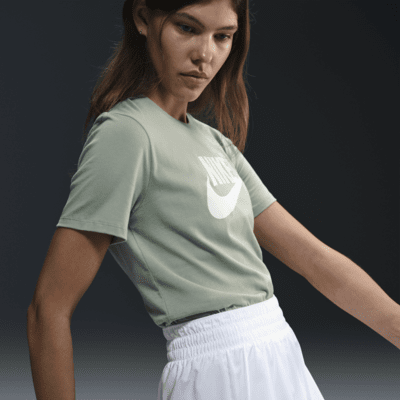 Nike Sportswear Essentials Women's Logo T-Shirt