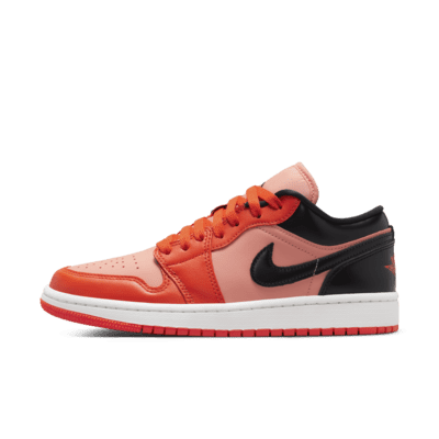Air Jordan 1 Low SE Women's Shoes. Nike LU