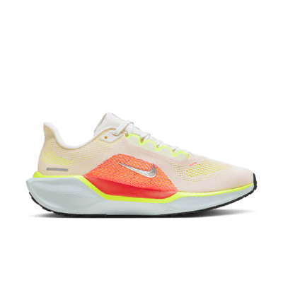 Damskie buty do biegania po asfalcie Nike Pegasus 41