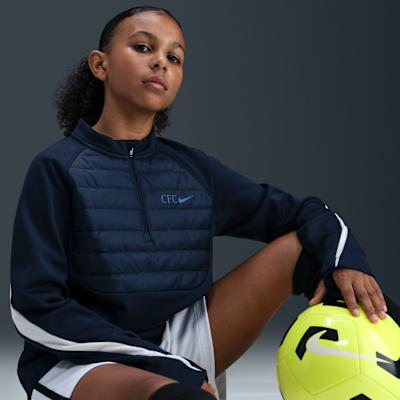Chelsea F.C. Academy Winter Warrior Older Kids' Nike Therma-FIT Football Drill Top