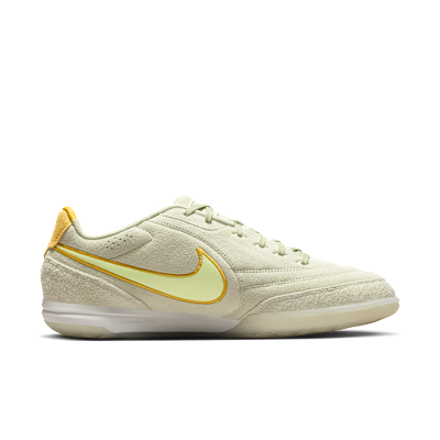 Nike Tiempo Streetgato LE Indoor/Court Low-Top Soccer Shoes