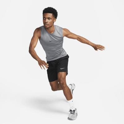 Nike Pro ärmelloses Dri-FIT Fitnessoberteil mit enger Passform für Herren