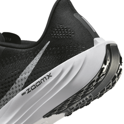 Chaussure de running sur route Nike Pegasus Plus pour femme