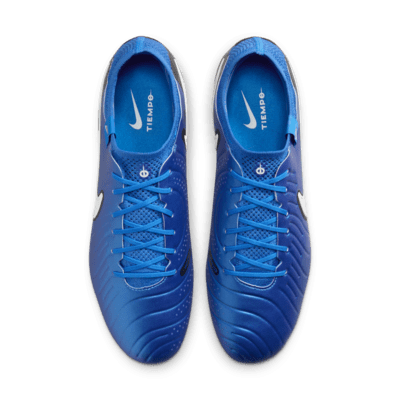 Tacos de fútbol de corte low para terreno firme Nike Tiempo Legend 10 Elite