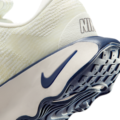 나이키 모티바 여성 워킹화