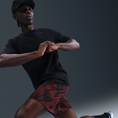 Nike Form Men's Dri-FIT 7" Unlined Versatile Shorts