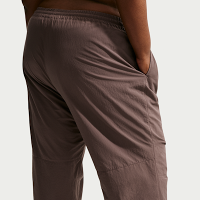 Pants de tejido Woven de tiro alto oversized para mujer Nike Sportswear (talla grande)