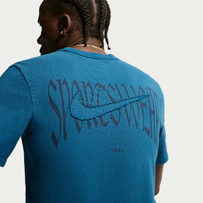 Nike Sportswear Premium Essentials T-Shirt