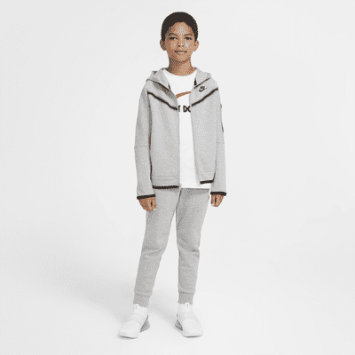 Nike Tech Fleece Older Kids' (Boys') Trousers (Extended Size). Nike LU