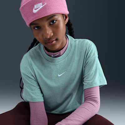 Nike Sportswear Essential Genç Çocuk (Kız) Tişörtü