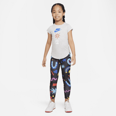 Playera para niños talla pequeña Nike Love Icon Stack Tee