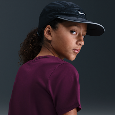 Nike One Fitted Big Kids' (Girls') Dri-FIT Short-Sleeve Top