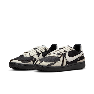 Scarpa Nike Field General – Donna