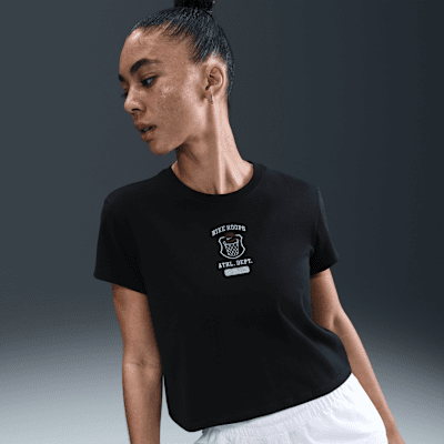 Nike Club Women's Cropped T-Shirt