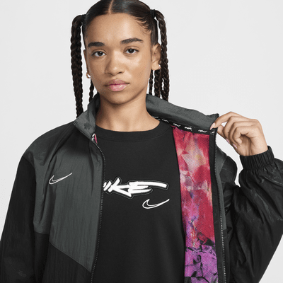 Nike Sportswear Breaking Windrunner Kadın Ceketi