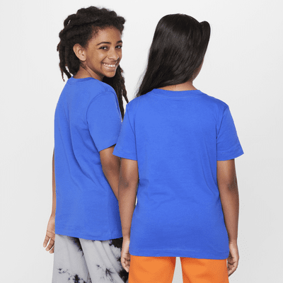 Nike Sportswear Older Kids' T-Shirt