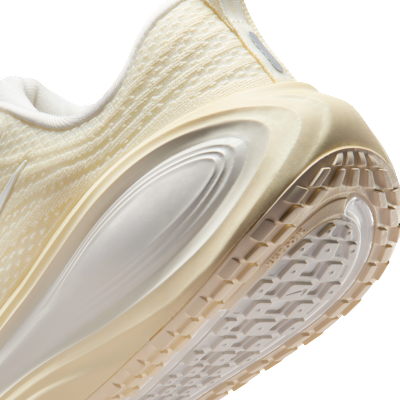 Nike Vomero Plus hardloopschoenen voor dames (straat)