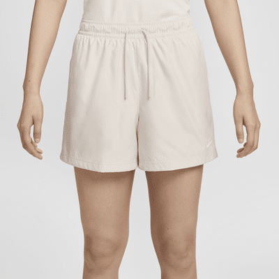 Nike Sportswear Classic Wovens Women's Mid-Rise Shorts