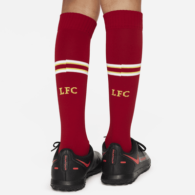 Conjunto de três peças de futebol de réplica Nike do equipamento principal Stadium Liverpool FC 2024/25 para criança