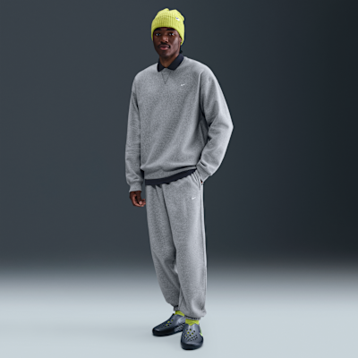 Nike Solo Swoosh
