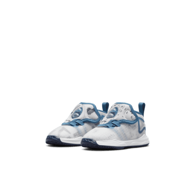 Calzado para bebé e infantil LeBron 19