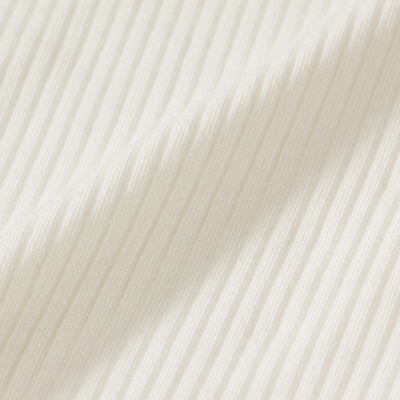 Playera de manga corta de tela de canalé ajustada para mujer Nike Sportswear Chill Knit