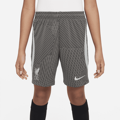 Liverpool F.C. Strike Older Kids' Nike Dri-FIT Football Shorts