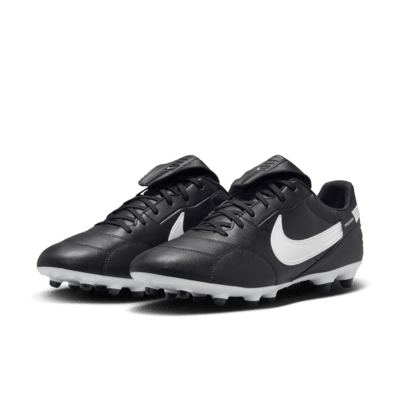 Tenis de fútbol FG de corte low Nike Premier 3