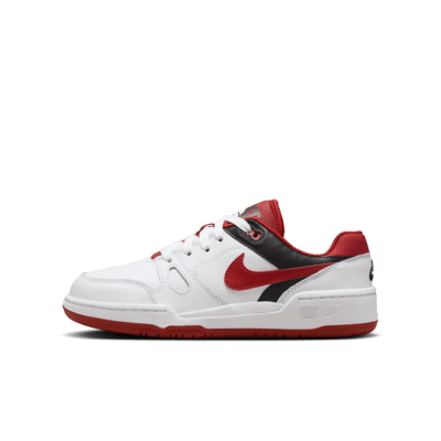 Nike Full Force Low Schuh (ältere Kinder)