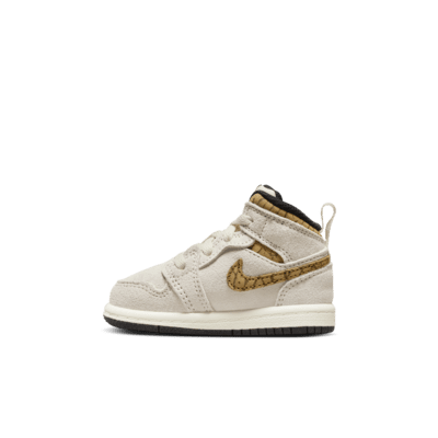 Jordan 1 Mid SE