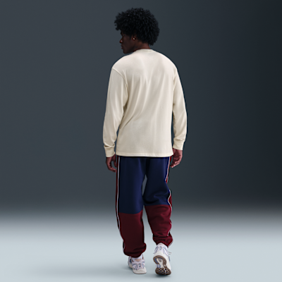 Nike Sportswear Long-Sleeve T-Shirt