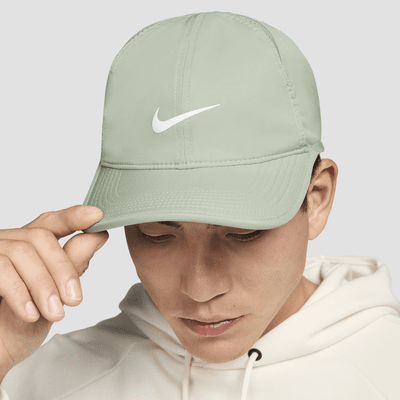 Gorra sin estructura Nike Dri-FIT Club Featherlight