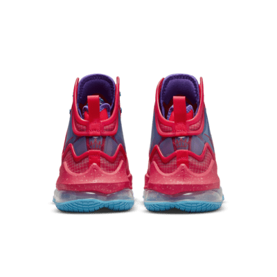 LeBron 19 Basketball Shoes. Nike NO