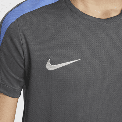 Tottenham Hotspur Strike Older Kids' Nike Dri-FIT Football Short-Sleeve Knit Top