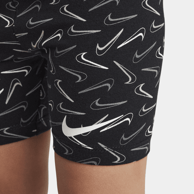 Shorts de ciclismo para niños pequeños Nike Swoosh