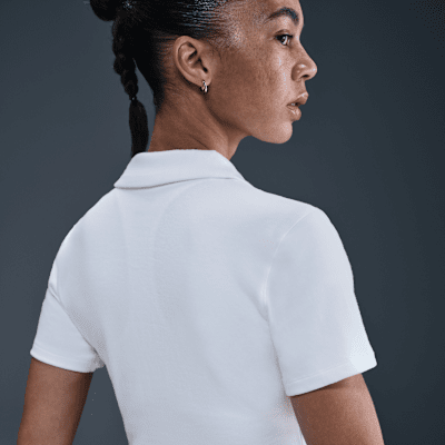NikeCourt Heritage kurzärmliges Tennis-Poloshirt mit verkürztem Schnitt (Damen)